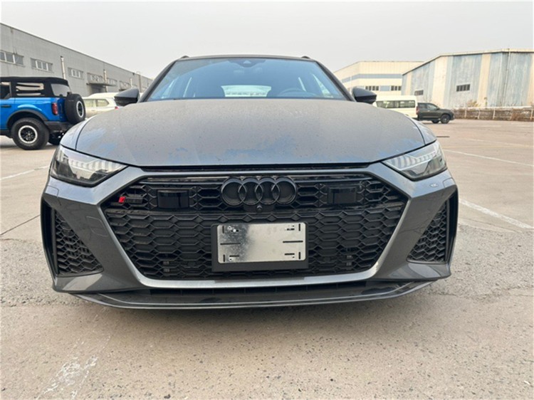 奥迪RS6